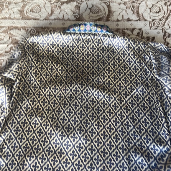 Designer Silk Kameez/Kurta - Picture 9 of 10